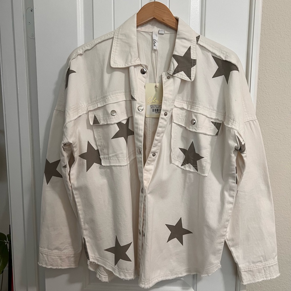 Elan White Star Jacket Size M. NWT